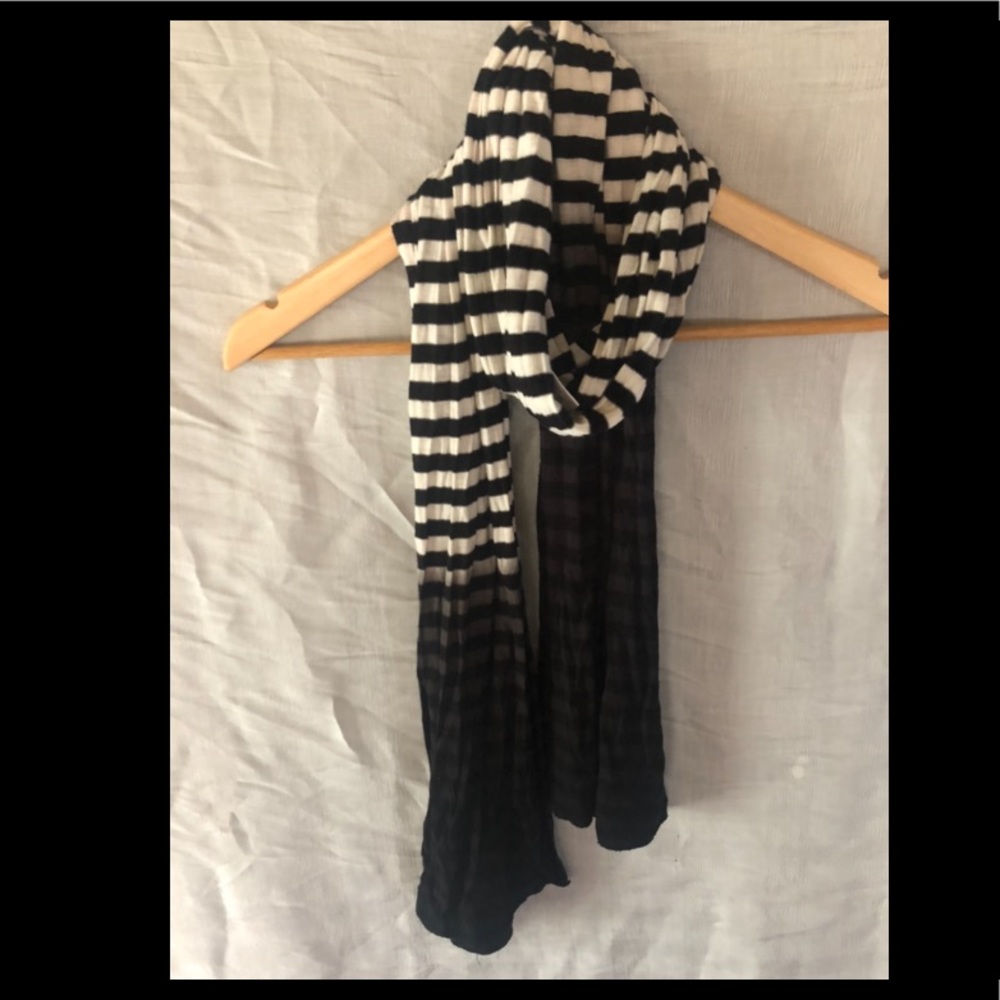 💚Ombré Scarf💚